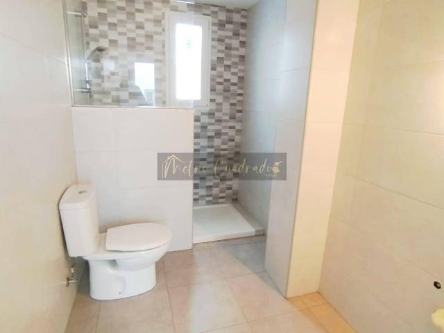 Villa en venta en Aljucén