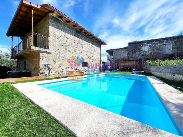 Villa en venta en Allariz, Allariz