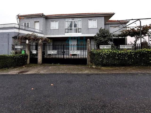 Villa en venta en Allariz, Allariz