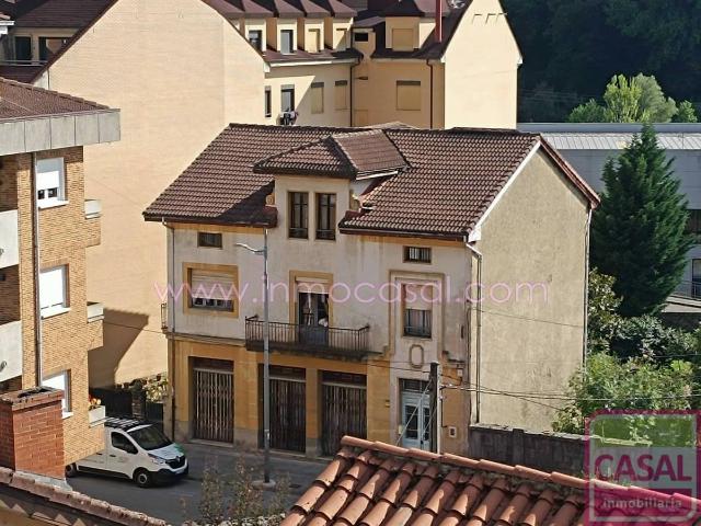 Chalet en venta en Aller, Asturias