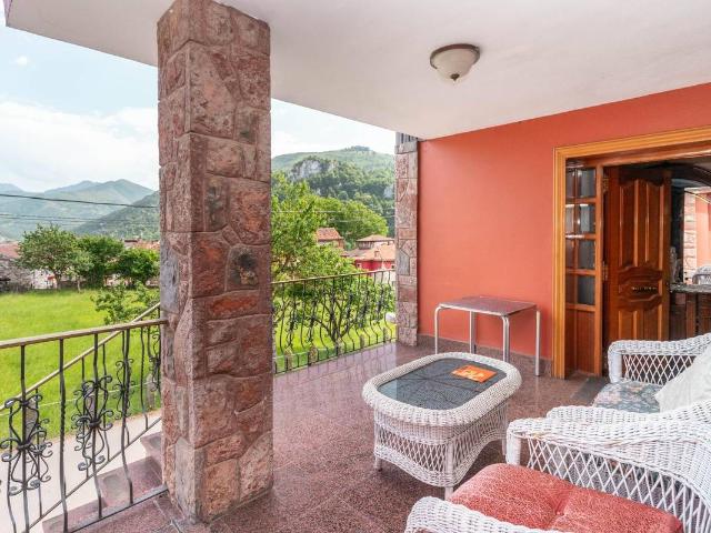 Chalet en venta en Aller, Asturias