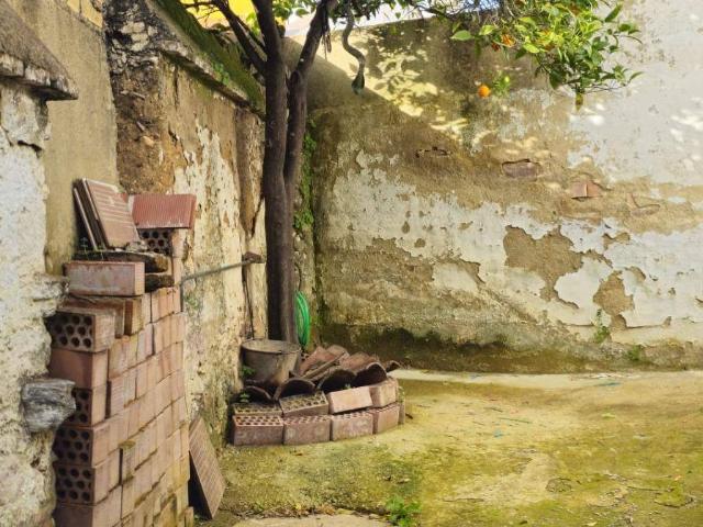 Villa en venta en Almadén De La Plata