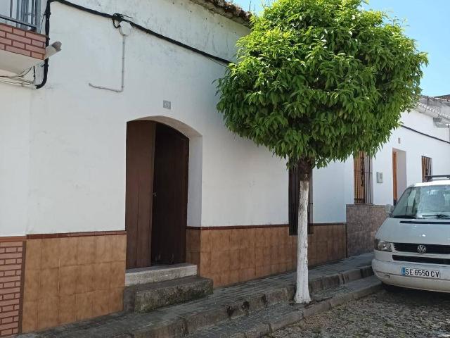 Villa en venta en Almadén De La Plata