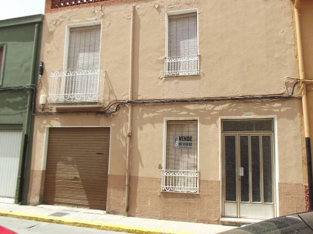 Chalet en venta en Almansa, Castilla-La Mancha