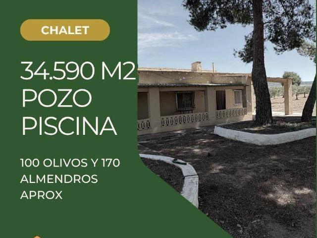 Chalet en venta en Almansa, Castilla-La Mancha