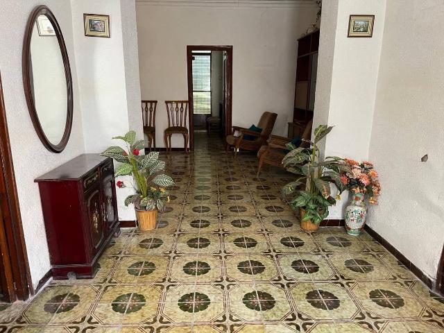 Chalet en venta en Almansa, Castilla-La Mancha
