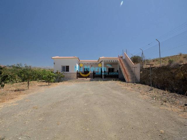 Villa en venta en Vélez-málaga, Capuchinos