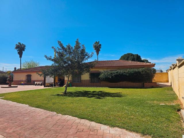 Chalet en venta en Almensilla, Andalucía