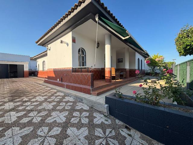 Chalet en venta en Almensilla, Andalucía