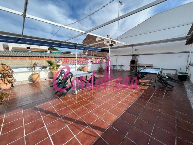 Chalet en venta en Almodóvar Del Río, Andalucía