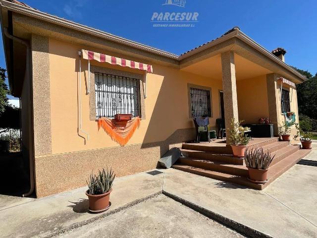 Chalet en venta en Almodóvar Del Río, Andalucía