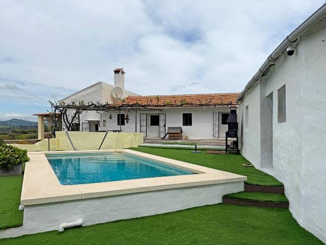 Terreno en venta en Almogía Terreno en venta en Almogía