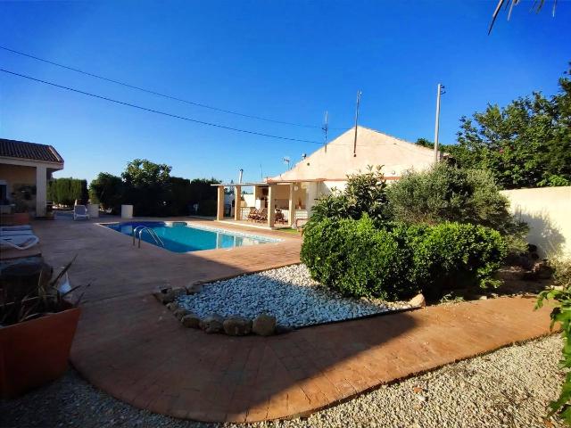 Chalet en venta en Centro, el Baix Segura / La Vega Baja