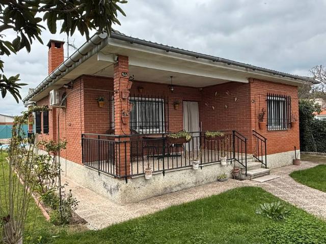 Chalet en venta en Almorox, Castilla-La Mancha