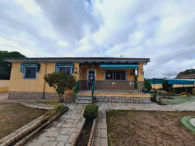 Chalet en venta en Almorox, Toledo