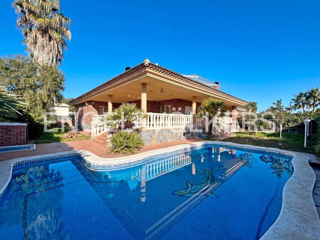 Villa en venta en Almoster