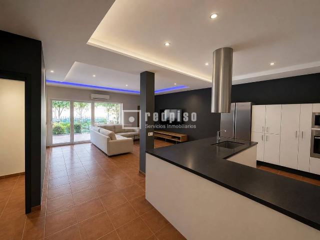 Chalet en venta en Alovera, Castilla-La Mancha