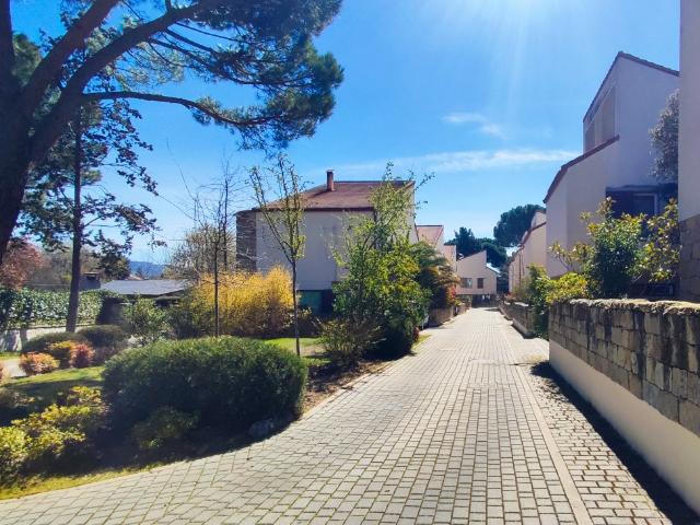 Chalet en venta en Alpedrete, Madrid