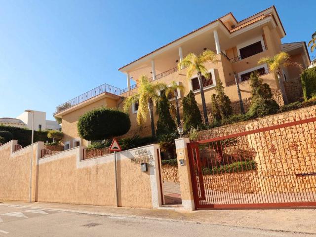 Chalet en venta en Altea, Alicante