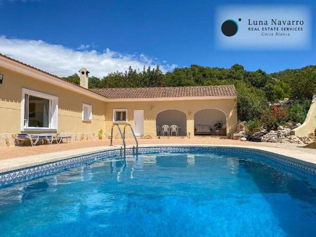 Chalet en venta en la Marina Baixa, Valencia