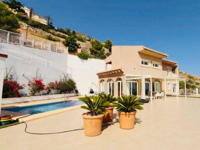 Chalet en venta en Altea, Valencia