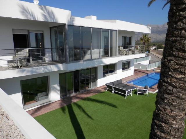 Chalet en venta en la Marina Baixa, Valencia
