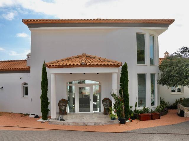 Chalet en venta en la Marina Baixa, Valencia
