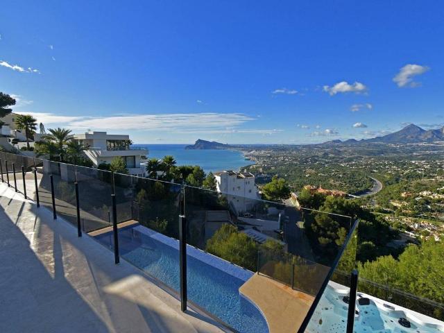 Chalet en venta en la Marina Baixa, Valencia