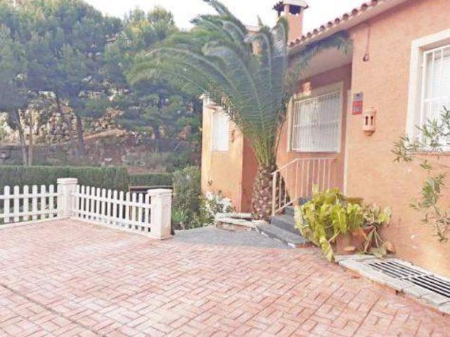 Chalet en venta en la Marina Baixa, Valencia