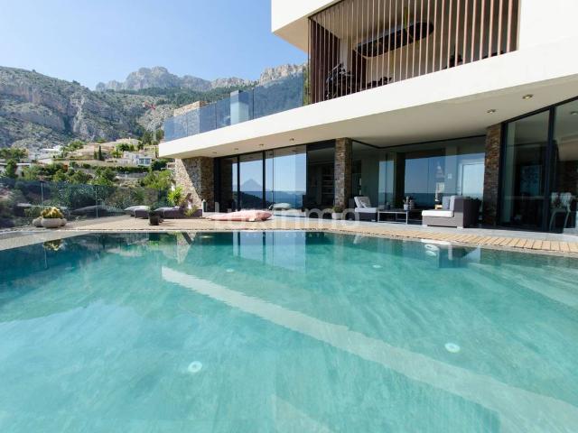 Chalet en venta en la Marina Baixa, Valencia