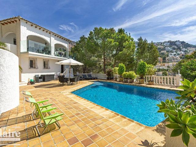 Villa en venta en Altea