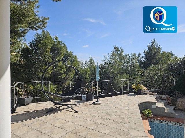 Villa en venta en Altea