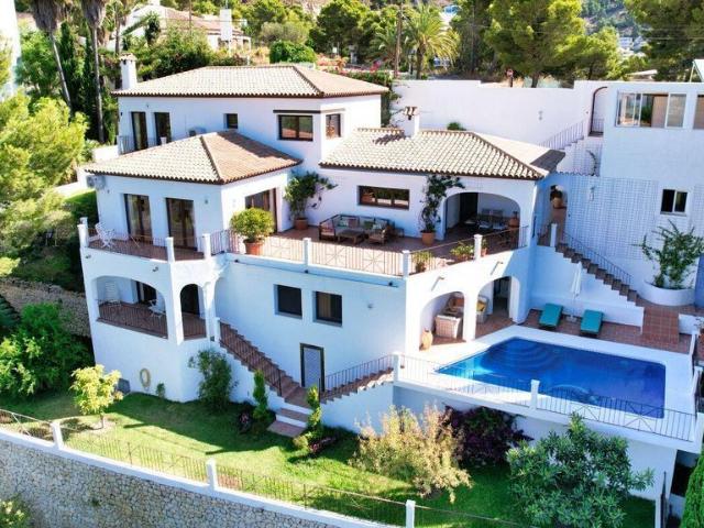 Villa en venta en Altea, Capnegret