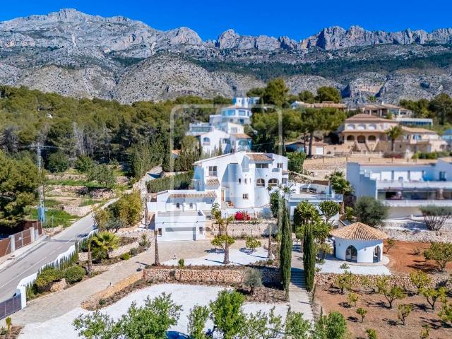 Villa en venta en Altea