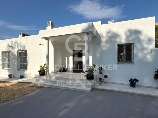 Villa en venta en Altea