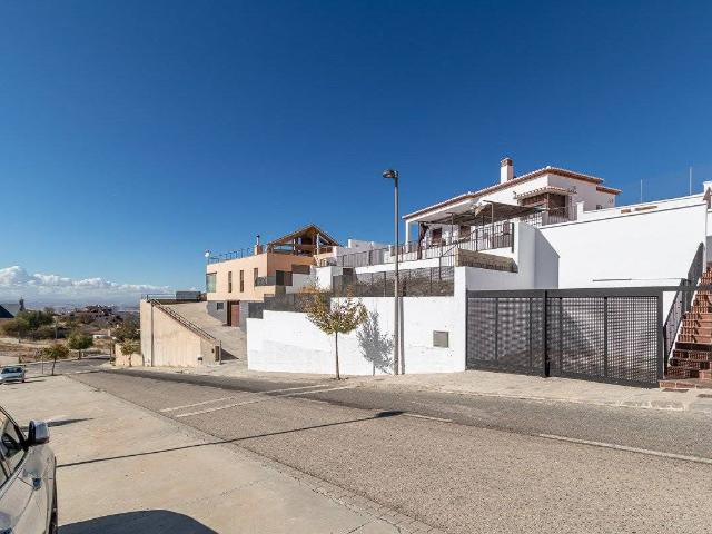 Villa en venta en La Zubia, Barrio Ermitaño