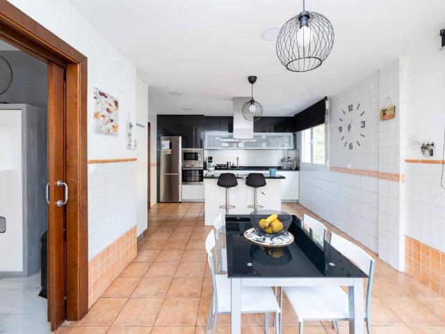 Chalet en venta en Barrio Ermitaño, La Zubia