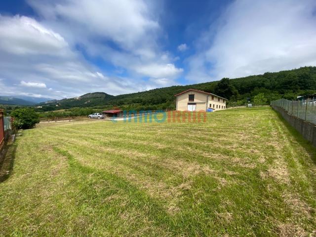 Chalet en venta en Sakana, Navarra