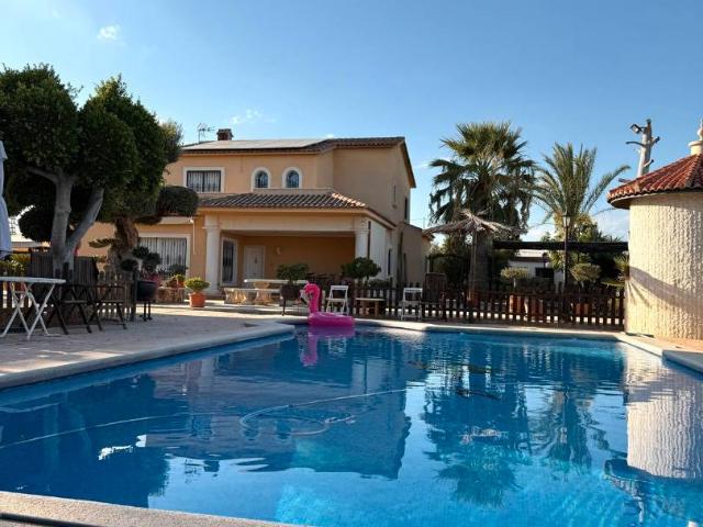 Chalet en venta en el Salvador, el Baix Vinalopó