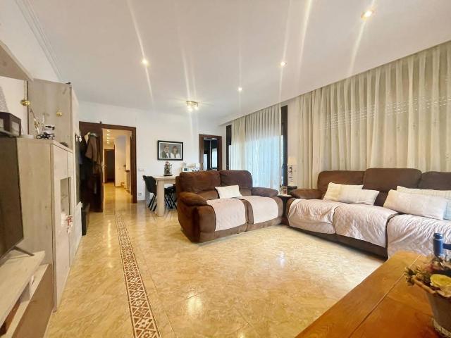 Villa en venta en Amer, Urbanització Solivent