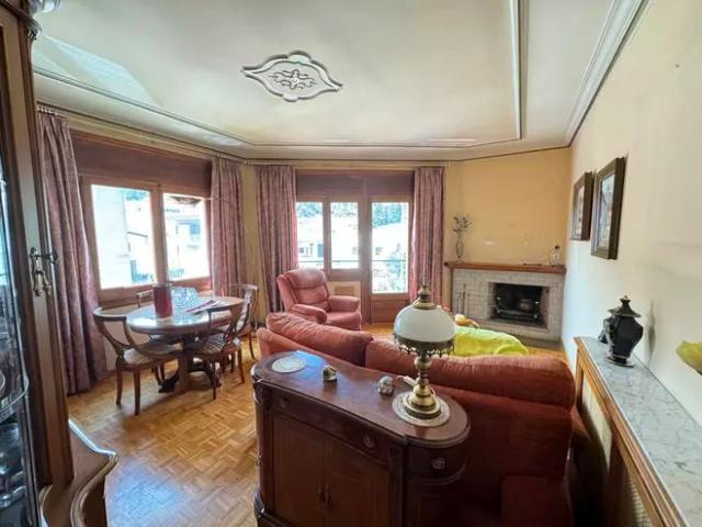 Villa en venta en Amer, Urbanització Solivent