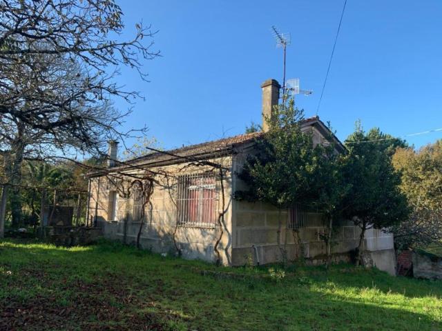 Villa en venta en Amoeiro, Souto