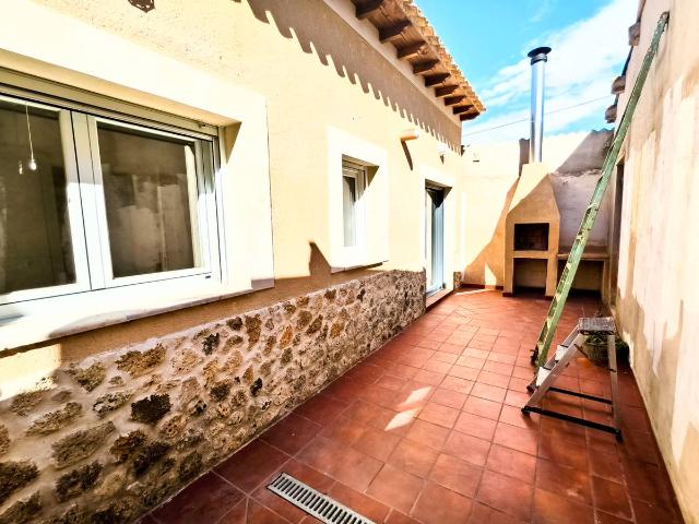 Chalet en venta en Ampudia, Castilla y León