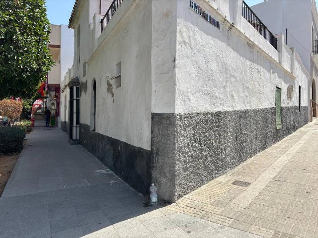 Chalet en venta en Arahal, Andalucía