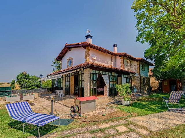 Chalet en venta en Iruñerria, Navarra