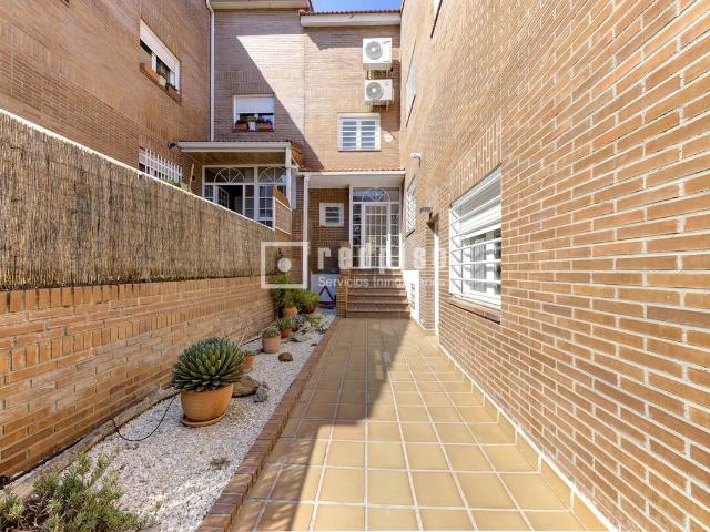 Chalet en venta en Cortes, Madrid