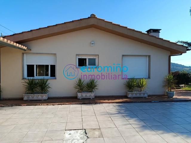 Chalet en venta en Arbo, A Paradanta