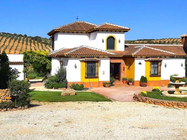 Villa en venta en Archidona