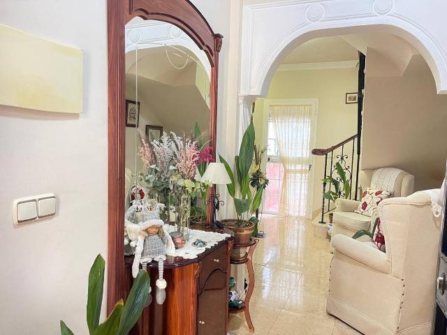 Villa en venta en Archidona