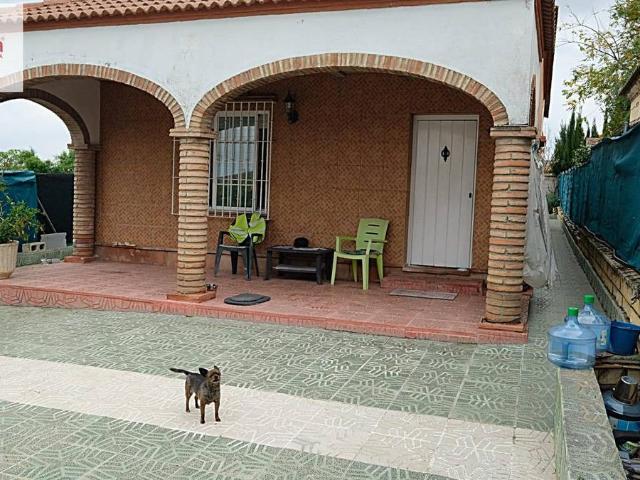 Chalet en venta en Dos Hermanas, Andalucía